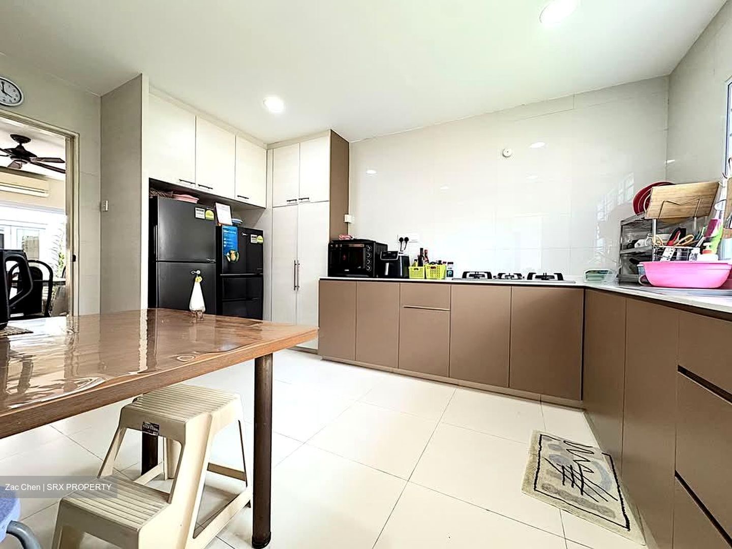 Highland Cottages (D19), Terrace #575938381